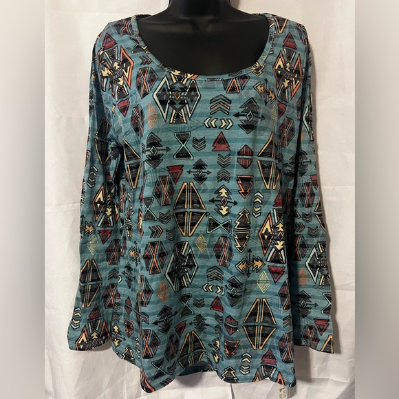 LuLaRoe Tops - NWT Lularoe Large Geometric Patterned Teal Top